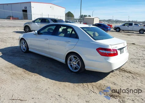 2013 Mercedes-Benz E 350 из США, поврежденный, VIN WDDHF5KB9DA696828